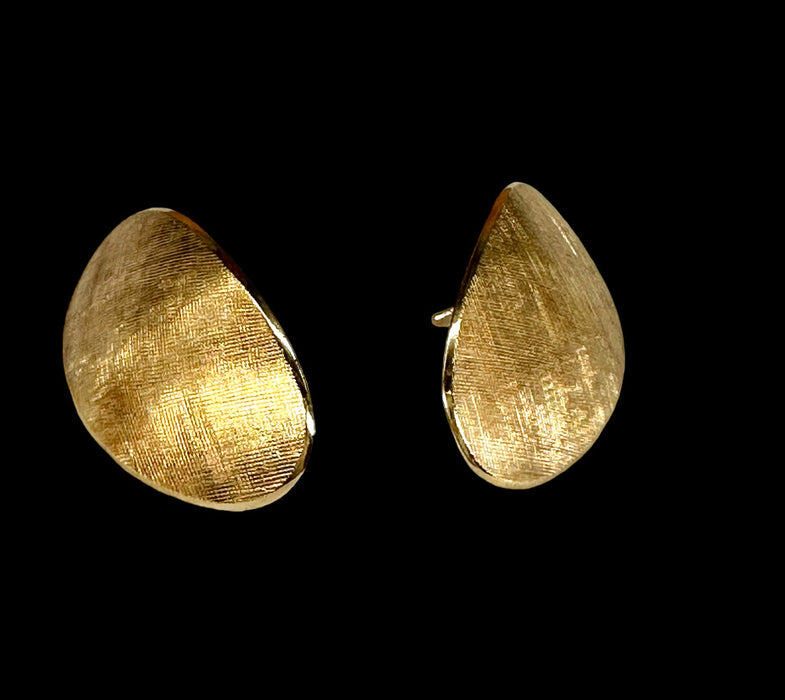 14k Oval Shield Dangle Gold Earrings with a Smooth Textured Finish-EZ Jewelry and Decor