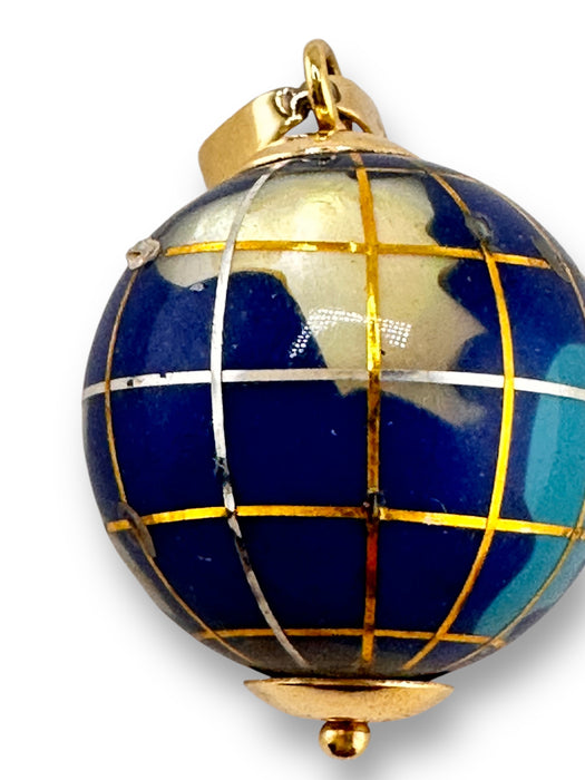 18K Gold Blue Globe Pendant Necklace – 17.75", 5.86g, Vintage, ½” Diameter, Travelers Gift