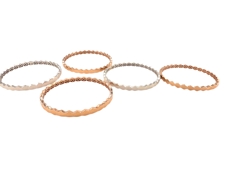 gold bracelets in 18 k gold