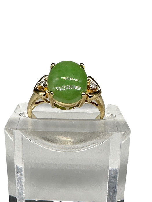 Ring in 14k Gold with Green Jade and Diamond Ring, Size 6.5 Cocktail Ring