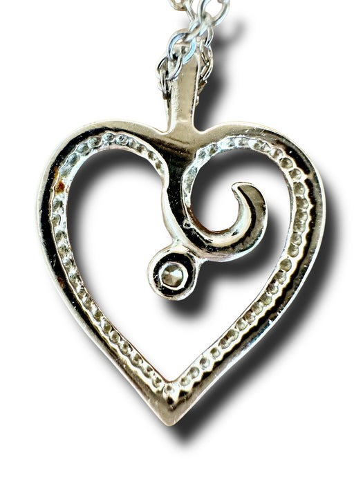 14k white gold heart pendant necklace with center sapphire