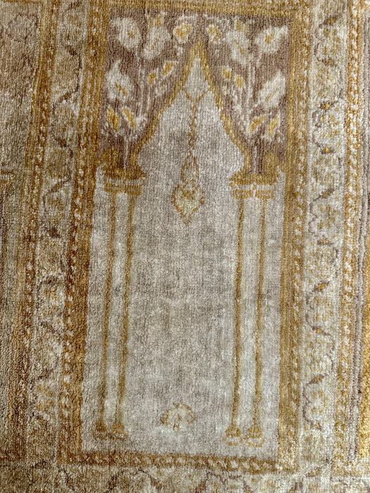 Turkish Hand Knotted Silk Vintage Runner/ Family Pray Rug 2.9’x7.3'-EZ Jewelry and Decor