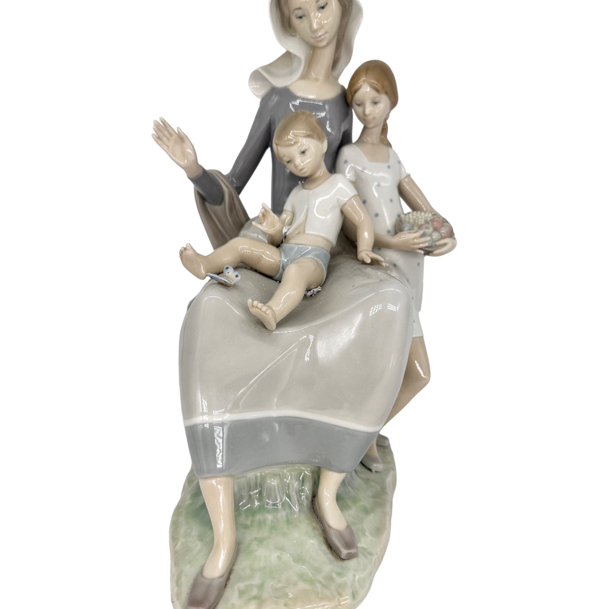 Rare Vintage Retired Lladro Rosalinda 4836G Porcelain Figurine – Sugar NY