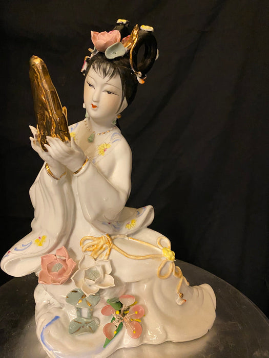 A Geisha Sitting With a Gold Mirror in Hand. Vintage Handcrafted, Hand Painted, Porcelain Statue, Signed By a Chinese Master.-EZ Jewelry and Decor