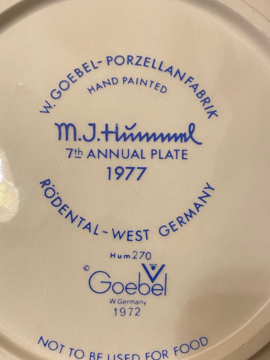Annual Plate 1977 AppleTree BoyVintage Goebel Hummel Annual Plate # 270-EZ Jewelry and Decor