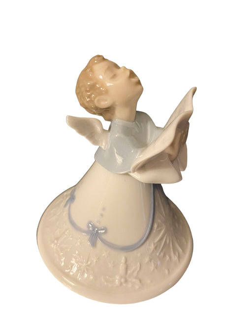 Vintage Retired Lladró - Heavenly Tenor, Christmas Porcelain Ornament , Mint Condition In Original Box, 3.9”   -EZ Jewelry and Decor
