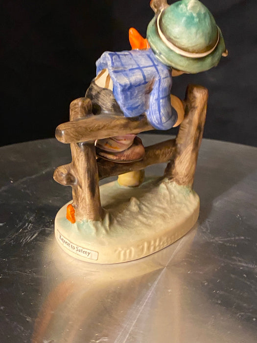 Vintage Goebel Hummel Figurines # 201 2/0: Retreat To Safety - TMK 5-EZ Jewelry and Decor