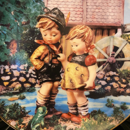 Vintage The Danbury Mint-  M I Hummel Plate- Little Companions Collection 1990 “Hello Down There” – 8”-EZ Jewelry and Decor