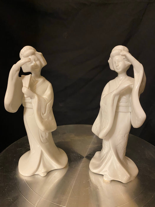 A pair of Homco Porcelain Geishas Dance . 7”.5-EZ Jewelry and Decor