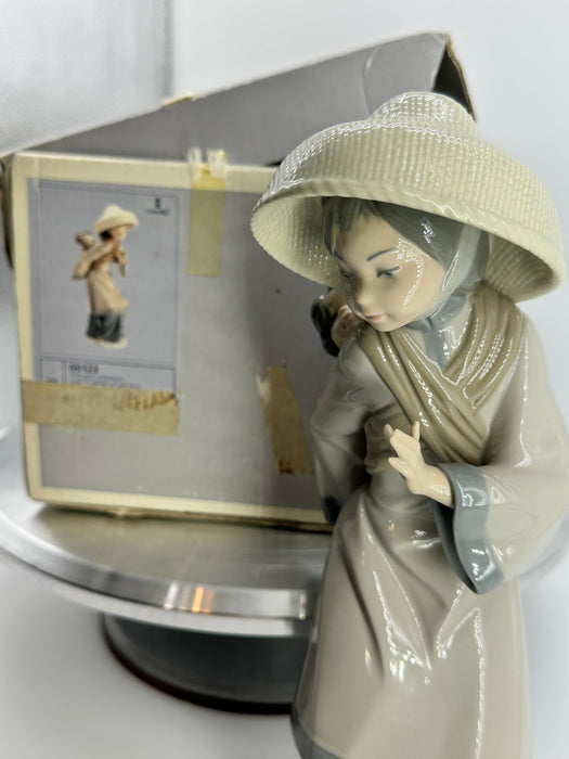 Retired Lladro Chinese With Baby On Her. Hand Made, Hand Painted  In Spain. Porcelain Figurine, Mint in Original Box, Vintage. 10inch tall-EZ Jewelry and Decor