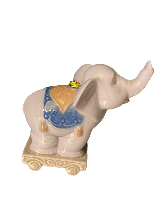 Vintage Retired Lladró - From Santa’s Workshop: Circus Star, Elephant Christmas Porcelain Ornament , Mint Condition In Original Box, 3.15”  T -EZ Jewelry and Decor
